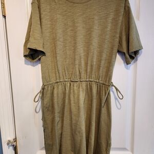 Old Navy Olive Green T-Shirt